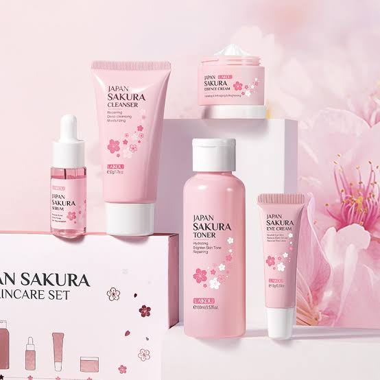 Laikou Japan Sakura Skincare Set (5 Pcs) Combo